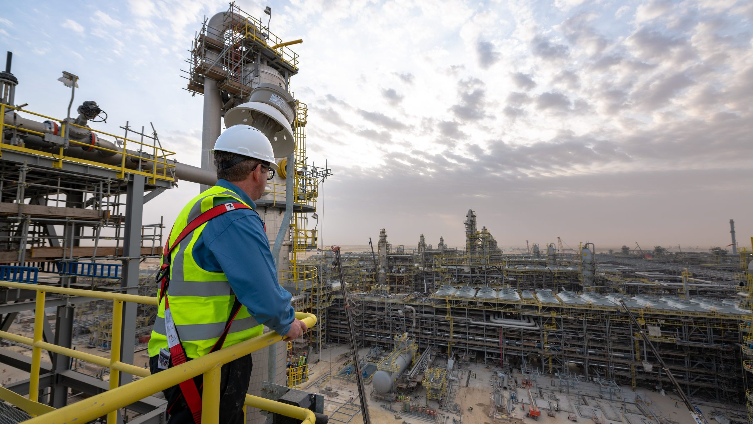 Worker at the Fadhili Gas Plant in Saudi Arabia. Photo courtesy Saudi Aramco