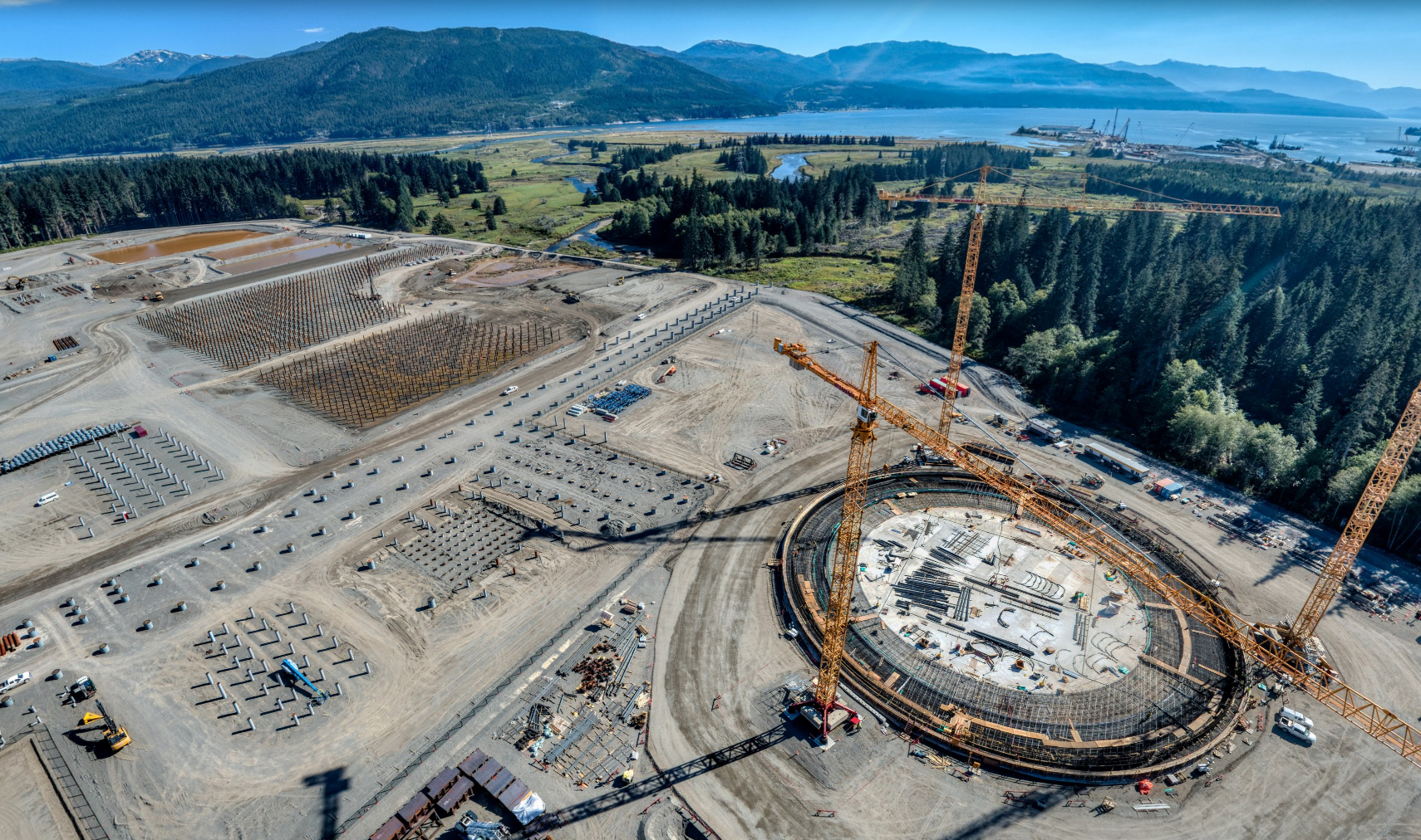 Construction underway at the LNG Canada site. Photograph courtesy of LNG Canada